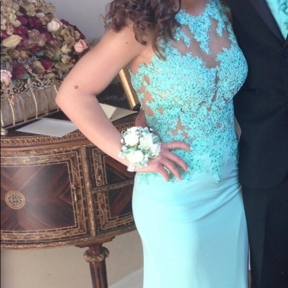 Sherri hill prom dress